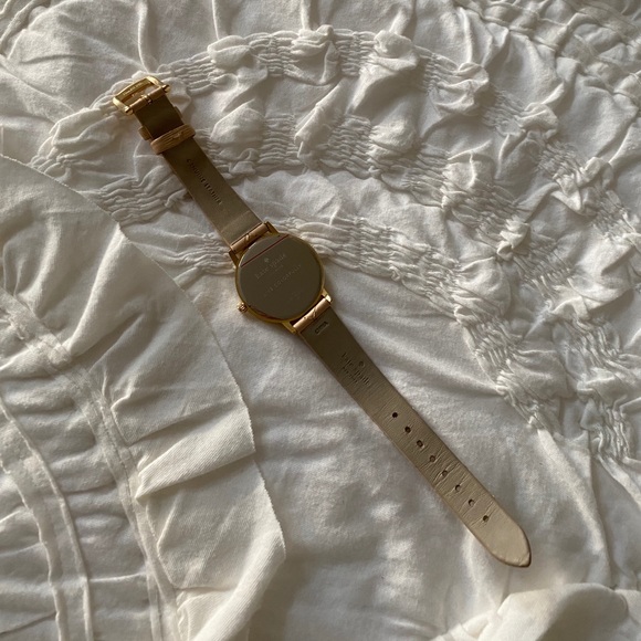 Kate Spade Watch - Picture 2 of 2